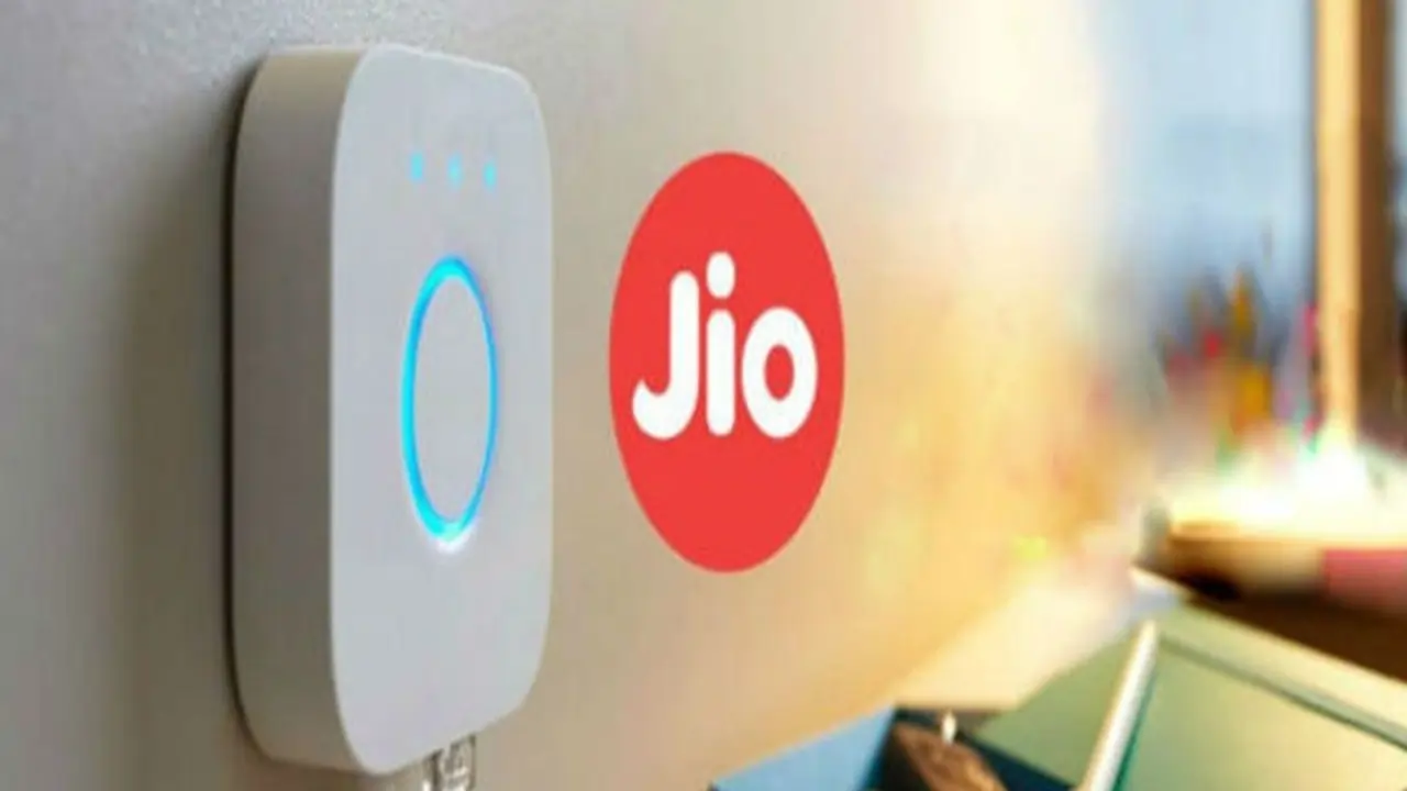 https://www.mobilemasala.com/tech-hi/Thousands-of-Jio-customers-report-problems-with-JioFiber-internet-services-you-also-know-hi-i273763